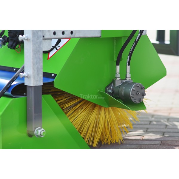 Zametací stroj 200 cm na traktor hydraulika (koš + boční kartáč)