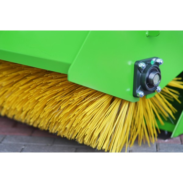Zametací stroj 200 cm na traktor hydraulika (kôš + bočná kefa)