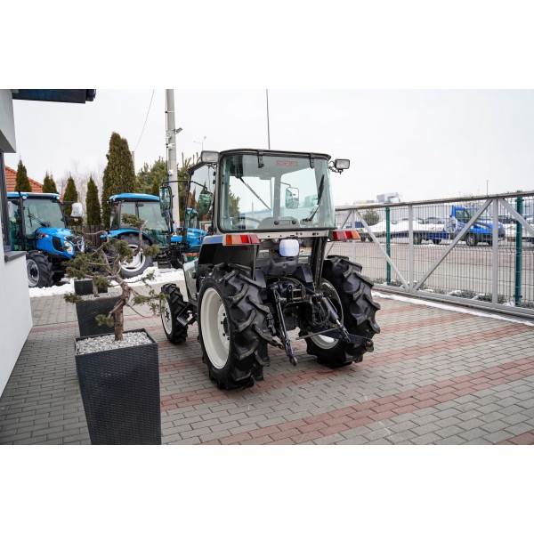 Iseki TG273F 4x4 - 27 km