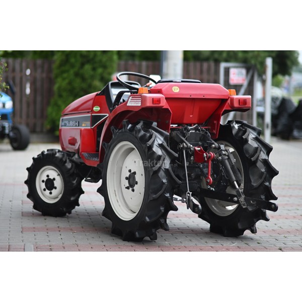 Mitsubishi MT185D 4x4 - 18 km