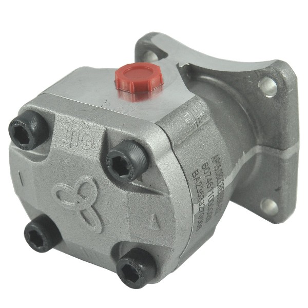 Bomba hidráulica 67810-76100 Kubota D750 D850 D950 Z500