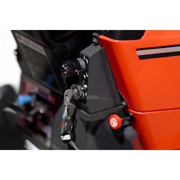 Kubota L1-255D 4x4 - 25 km