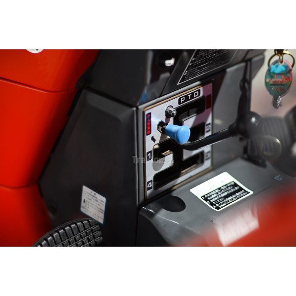 Kubota L1-255D 4x4 - 25KM