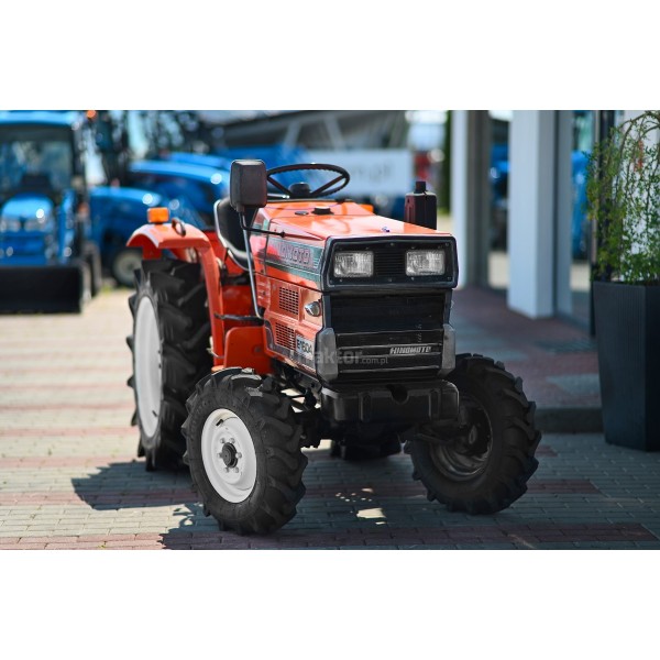 Hinomoto E1804D 4x4 - 18KM