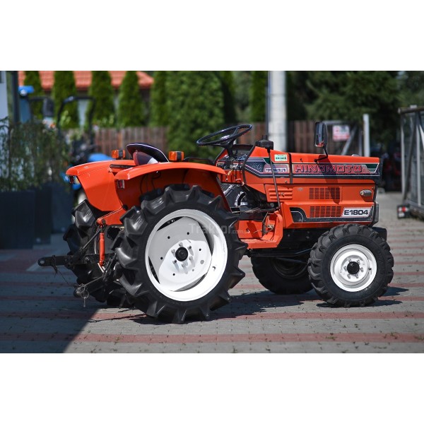 Hinomoto E1804D 4x4 - 18KM