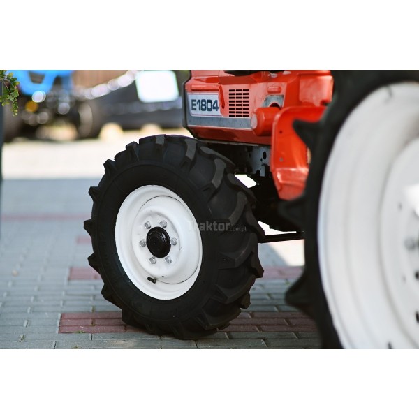 Hinomoto E1804D 4x4 - 18KM