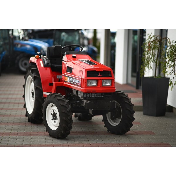 Mitsubishi MT20D 4x4 - 20KM