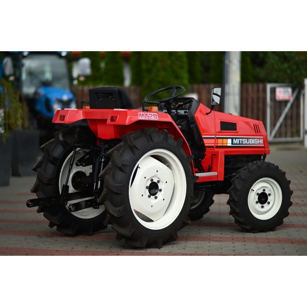 Mitsubishi MT20D 4x4 - 20 km