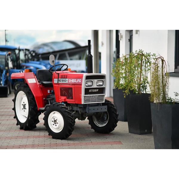 Shibaura SD1843D 4x4 - 18 km