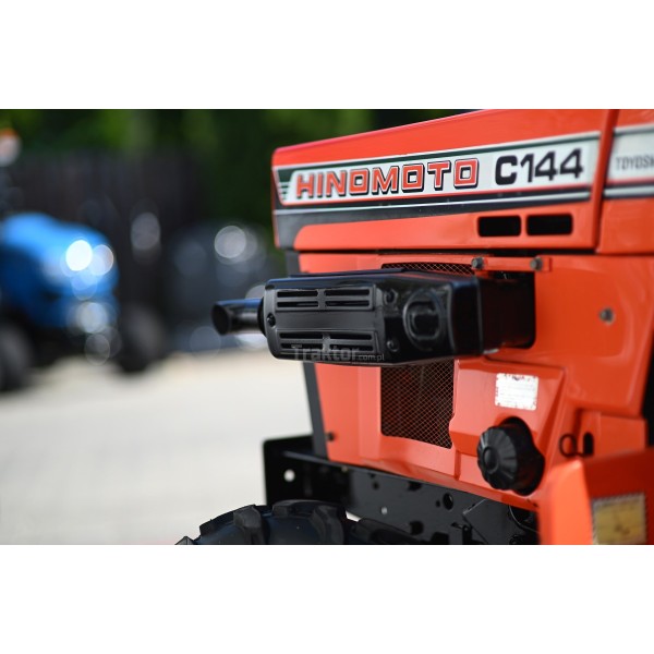 Hinomoto C144D 4x4 - 17 km