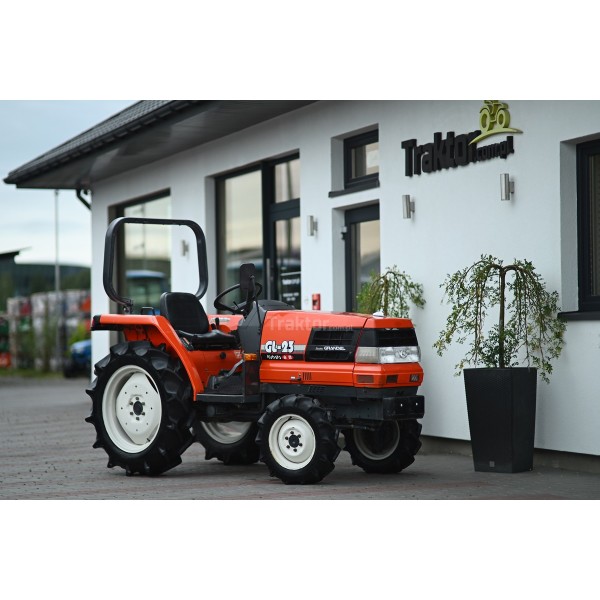 Kubota GL23D 4x4 - 22.7KM