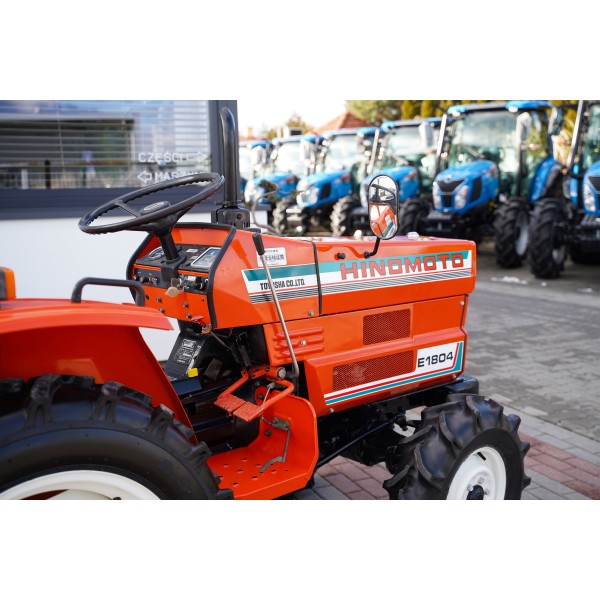 Hinomoto E1804D 4x4 - 18KM