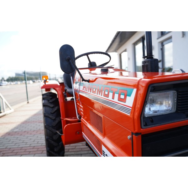 Hinomoto E1804D 4x4 - 18KM