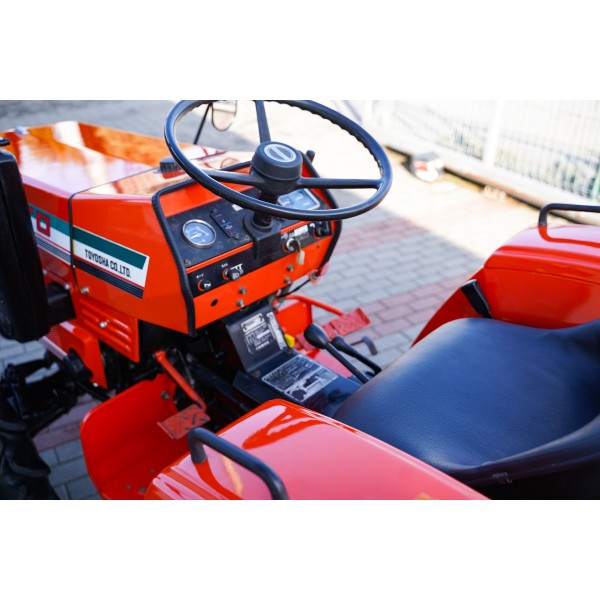 Hinomoto E1804D 4x4 - 18 km