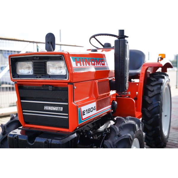 Hinomoto E1804D 4x4 - 18KM