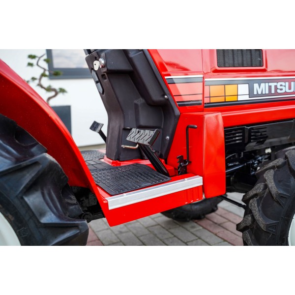 Mitsubishi MT16D 4x4 - 16KM