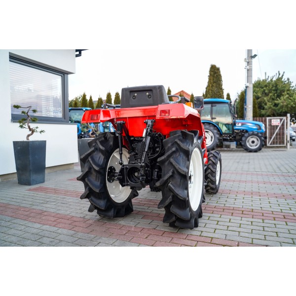 Mitsubishi MT16D 4x4 - 16 km
