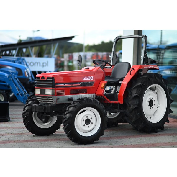 Shibaura D338 4x4 - 33 km