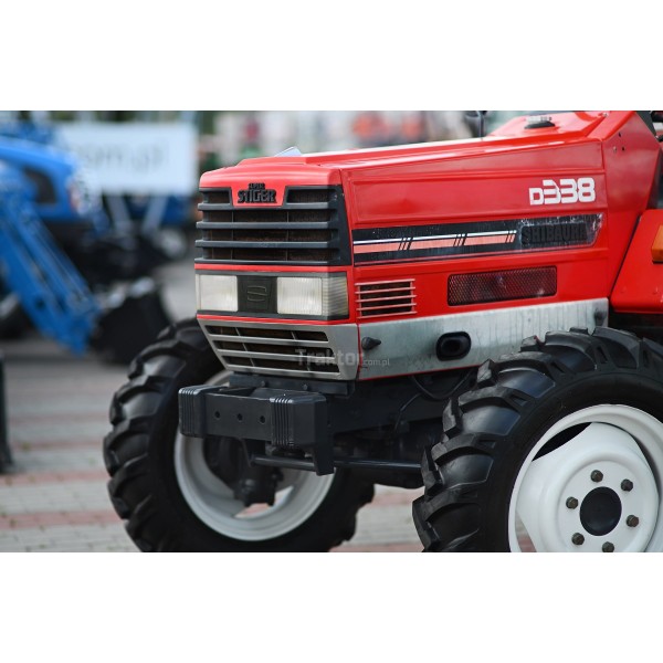 Shibaura D338 4x4 - 33KM