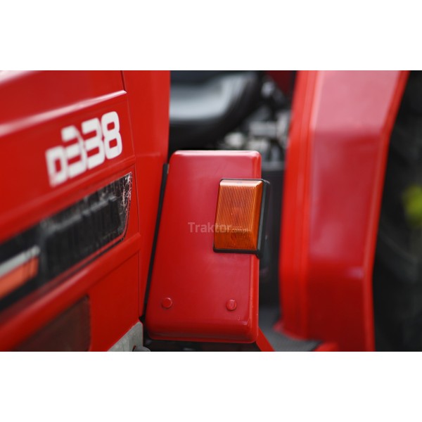 Shibaura D338 4x4 - 33 km