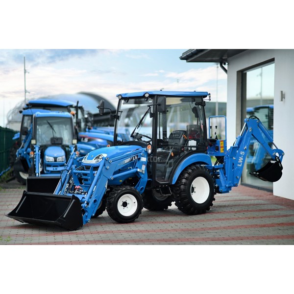 Traktor LS XJ25 HST / CAB / TUR + bager | recenzie | video
