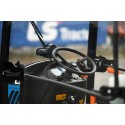 Traktor LS XJ25 HST / CAB / TUR + bagr | recenze | video