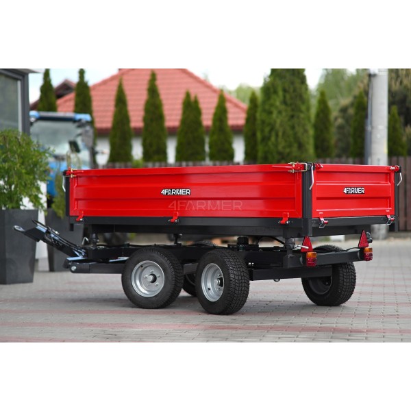 Two-axle agricultural trailer 2.5T with tipper and steering axle 4FARMER