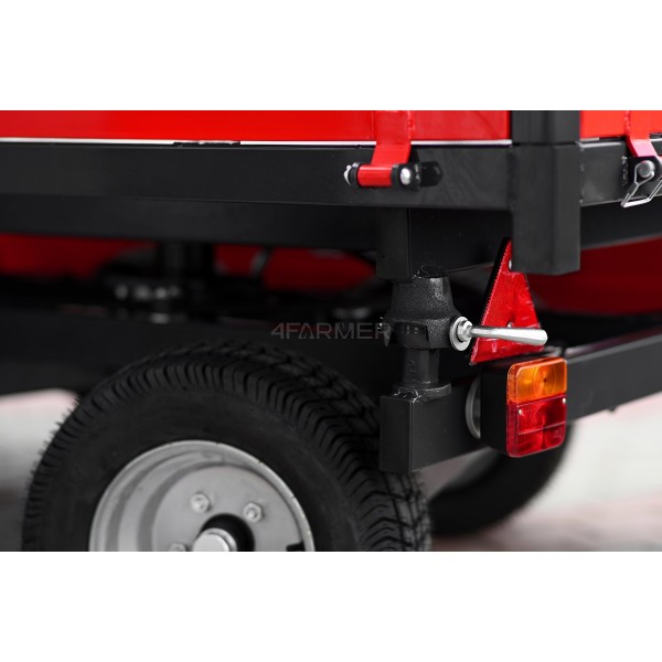 Two-axle agricultural trailer 2.5T with tipper and steering axle 4FARMER