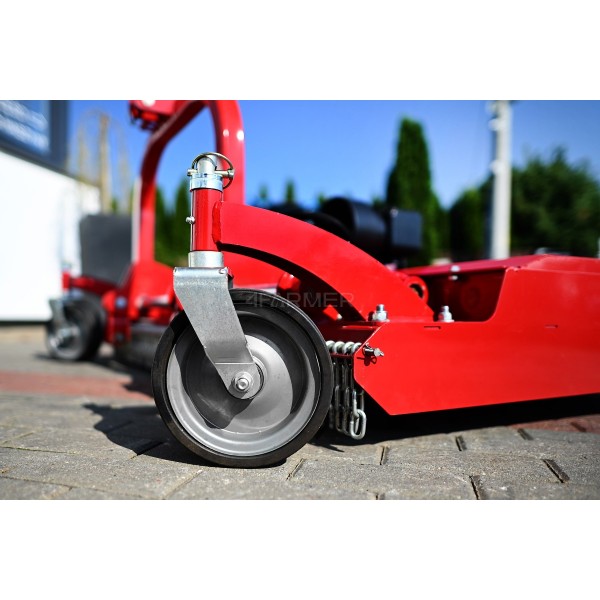 Orchard mower with side cutting arm VM 150 4FARMER