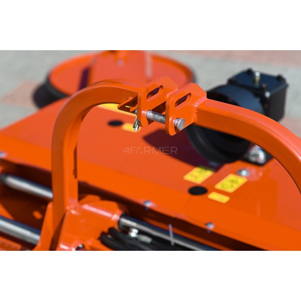 Orchard mower with side cutting arm VM 180 4FARMER