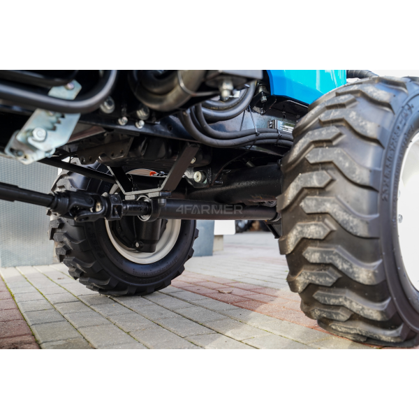 Prise de force avant (pour attelage trois points) pour tracteur LS XJ25 (HST) 4FARMER