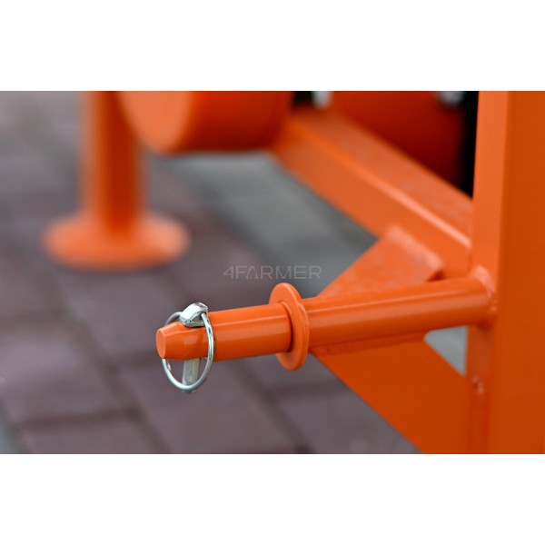 Butterfly spreader with municipal attachment | opinions | data | price