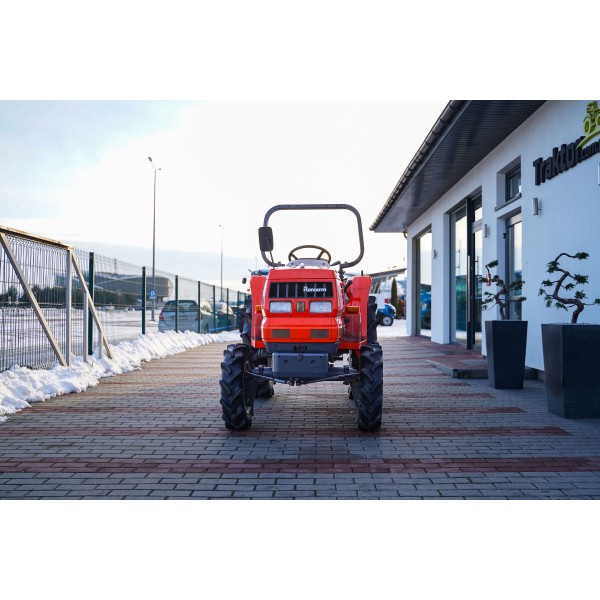 Hinomoto NX240D 4x4 - 24 km (Kubota GL240D)
