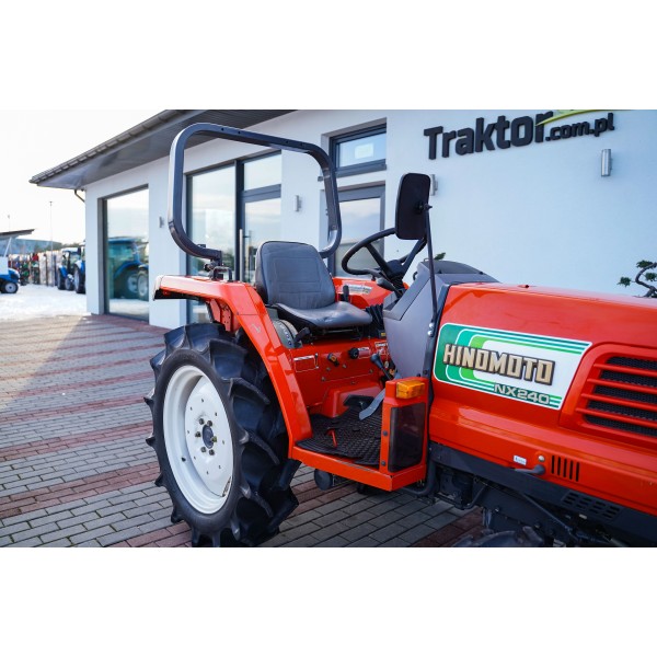 Hinomoto NX240D 4x4 - 24KM (Kubota GL240D)
