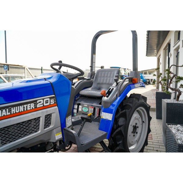 Iseki Sial Hunter THS20 4x4 - 20KM + Vario 150 cm Arrow Schneepflug, hydraulisch (Dreipunktaufhängung) 4FARMER