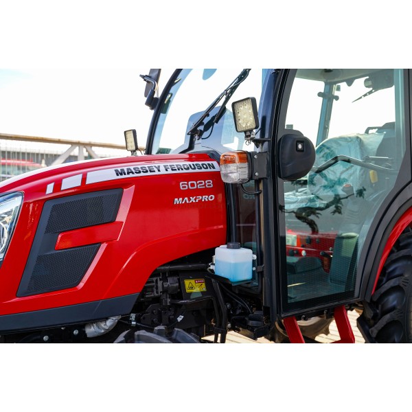 Massey Ferguson MF6028