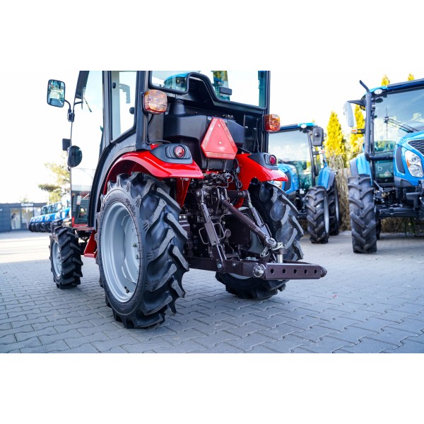Massey Ferguson MF6028 4x4 - 28 km / cabine