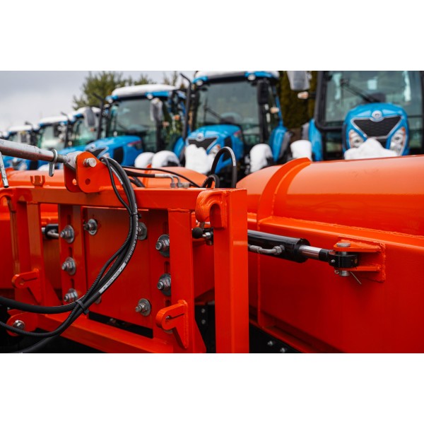 LS Traktor MT7.101 PST / Kabine | Bewertungen | Video | Daten | Preis