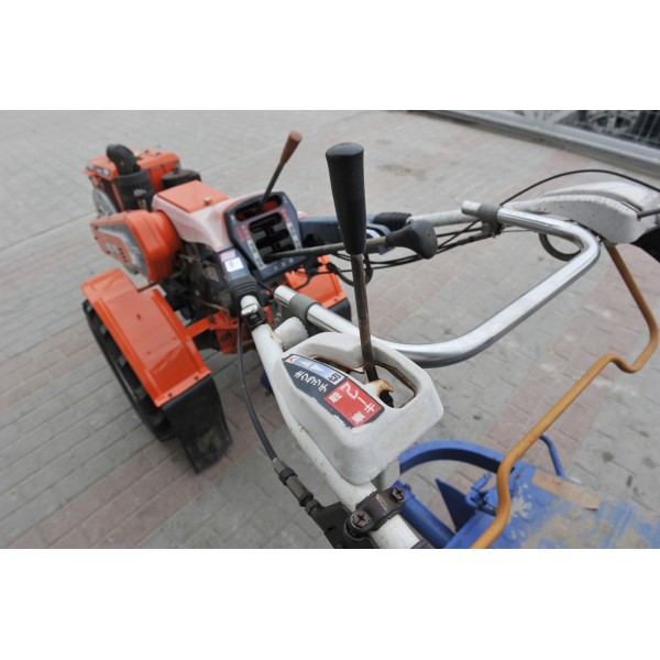 Sanglier Kubota KRA75/EA8 avec remorque