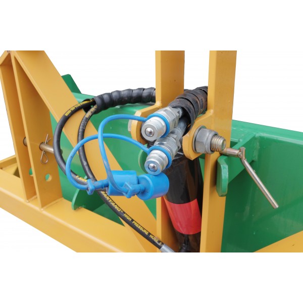 Caisse de transport 160 cm avec élévateur hydraulique TRX