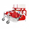 Barredora de 120 cm para tractor con cesta y recipiente de riego 4FARMER