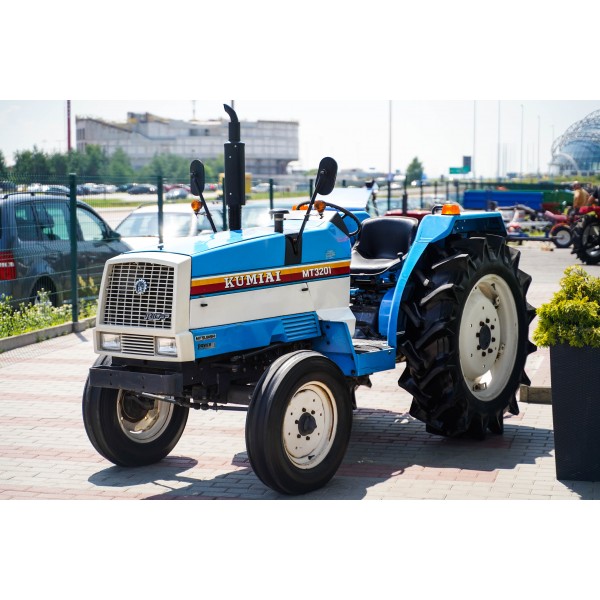 Mitsubishi KUMIAI MT3201 2x4 32HP