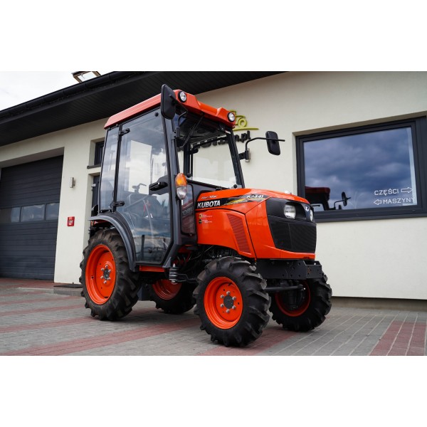 Ciągnik Kubota B2441 Neo Star / CAB | opinie | video | dane | cena