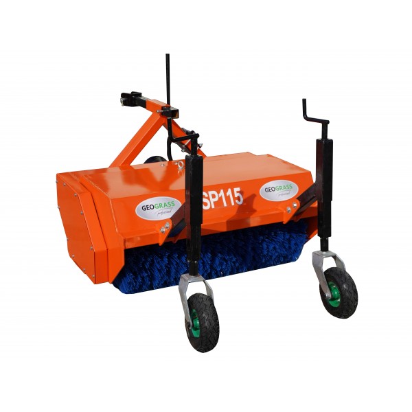 Zametací stroj SP115 pre traktor Geograss