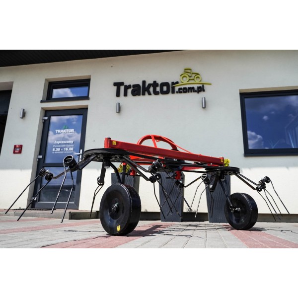 Henificador rotatorio para tractor PIĄK 2 TRX