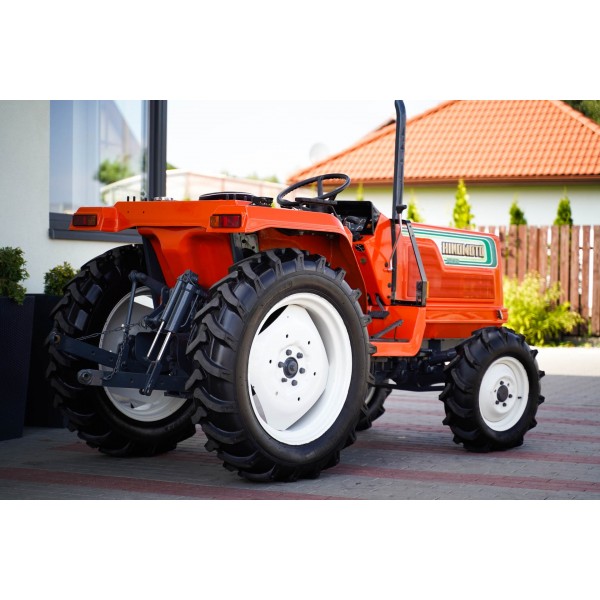 KUBOTA B1600D