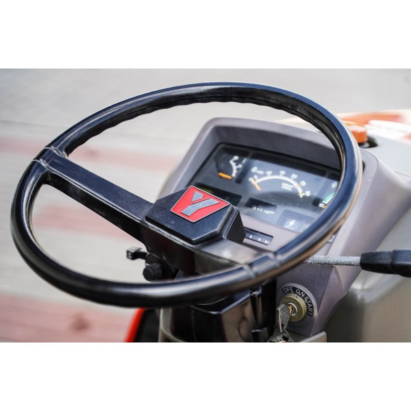 Yanmar F200 4x4 20KM