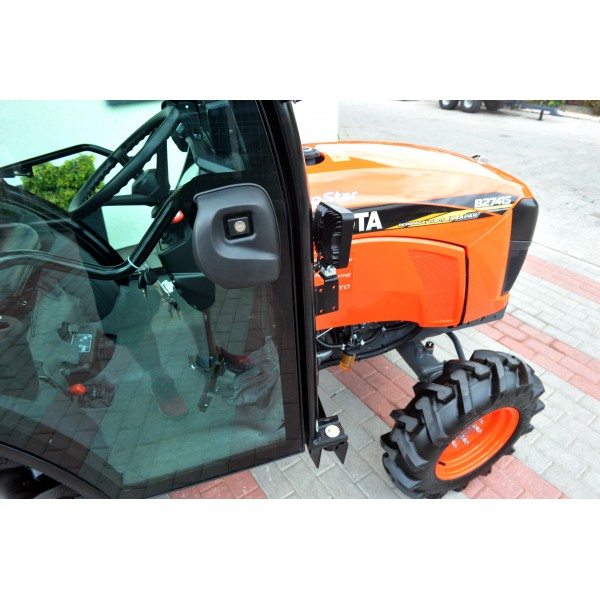 Ciągnik Kubota B2741 S Neo Star / CAB | opinie | video | dane | cena