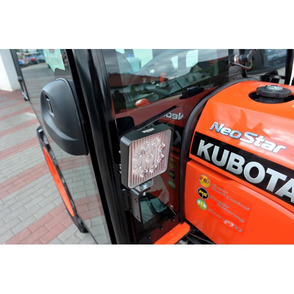 Ciągnik Kubota B2741 S Neo Star / CAB | opinie | video | dane | cena