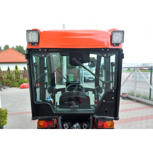 Ciągnik Kubota B2741 S Neo Star / CAB | opinie | video | dane | cena